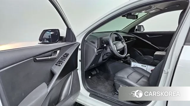 Kia Di Ol Nu Niro 2023 Белый из Кореи, фото 2