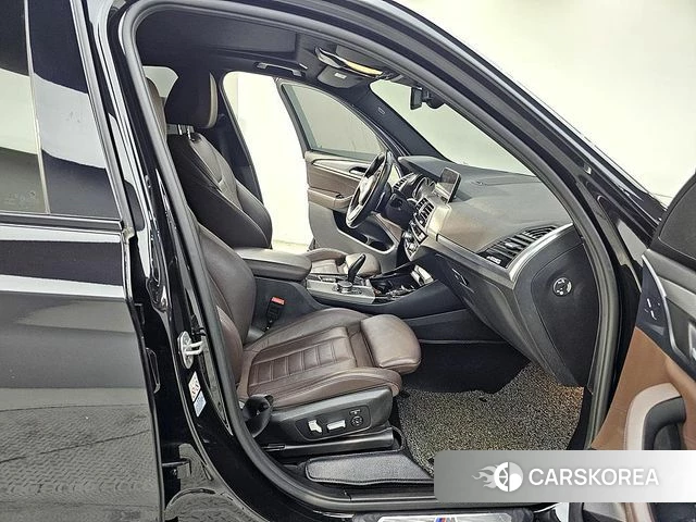 BMW X3 (G01) 2018 Черный из Кореи, фото 2