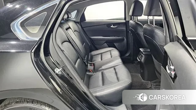 Kia The New K3 2nd generation 2022 Черный из Кореи, фото 2