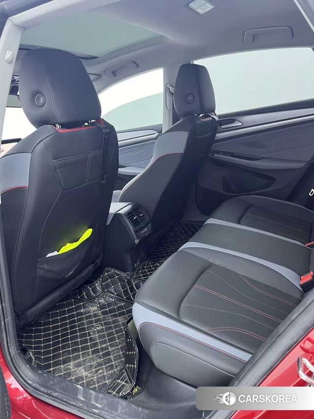 Volkswagen Lingdu 2023 Красный из Китая, фото 2