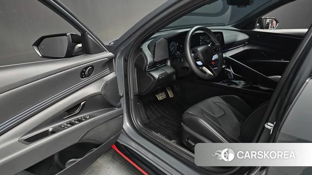 Hyundai The New Avante (CN7) 2024 Серый из Кореи, фото 2