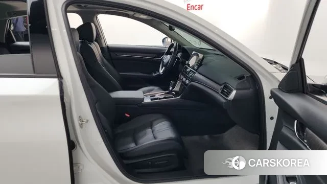 Honda Accord 10th Generation 2018 Белый из Кореи, фото 2