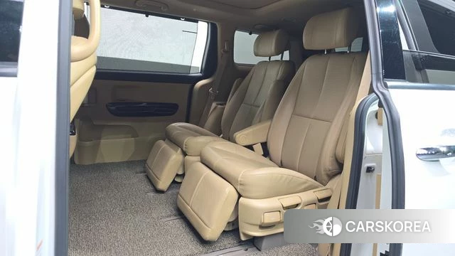 Kia The New Carnival 2018 Белый из Кореи, фото 2