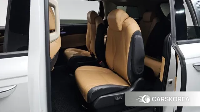 Kia Carnival 4th generation 2023 Белый из Кореи, фото 2