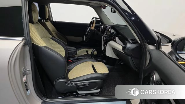 Mini Cooper 2021 Серый из Кореи, фото 2