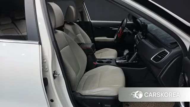 Kia Seltos 2022 Белый из Кореи, фото 2