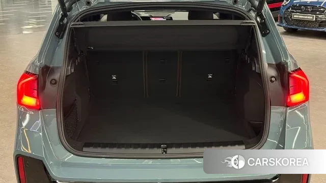 BMW X1 (U11) 2023 Синий нефрит из Кореи, фото 2