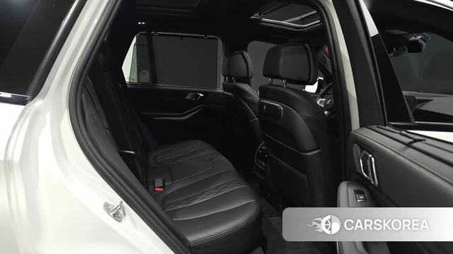 BMW X5 (G05) 2025 Белый из Кореи, фото 2