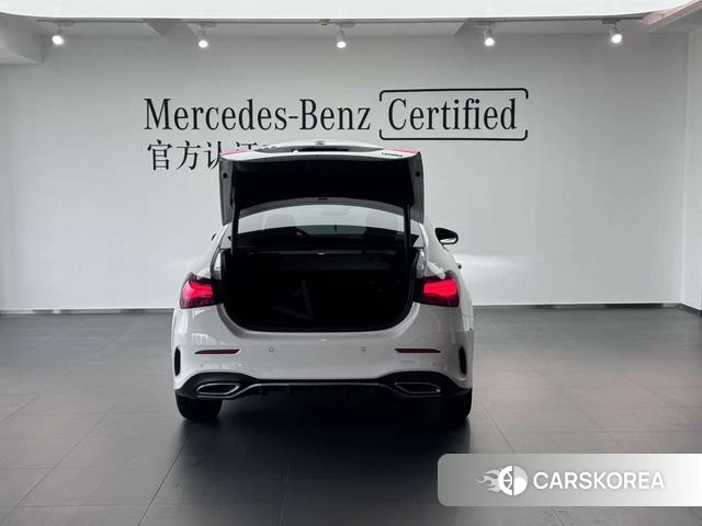 Mercedes-Benz Class A 2023 Белый из Китая, фото 2