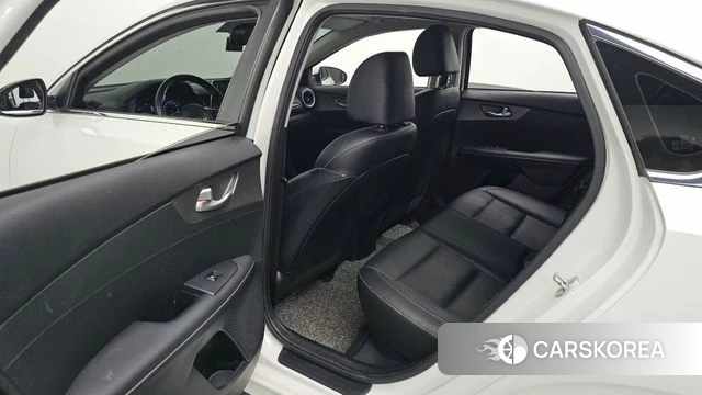 Kia Come New K3 2018 Белый из Кореи, фото 2