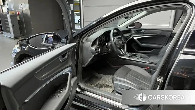 Audi A6 (C8) 2019 Черный из Кореи, фото 2