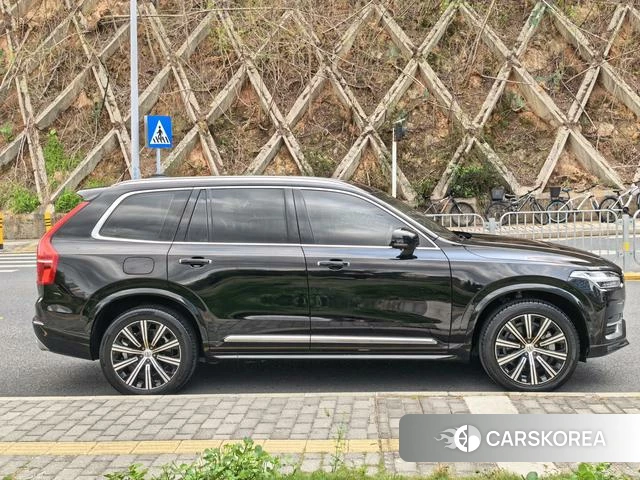 Volvo XC90 2021 Черный из Китая, фото 2