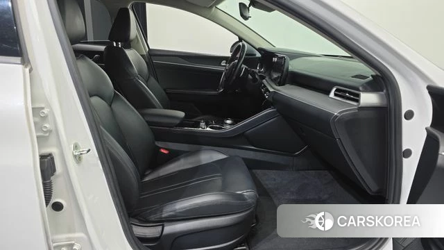 Kia K5 3rd generation 2022 Белый из Кореи, фото 2