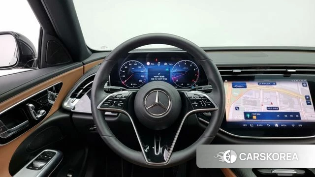 Mercedes-Benz E-Class W214 2025 Белый из Кореи, фото 2