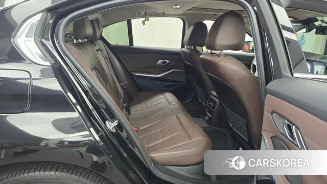 BMW 3 Series (G20) 2020 Черный из Кореи, фото 2