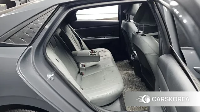 Hyundai The New Avante (CN7) 2023 Серый из Кореи, фото 2