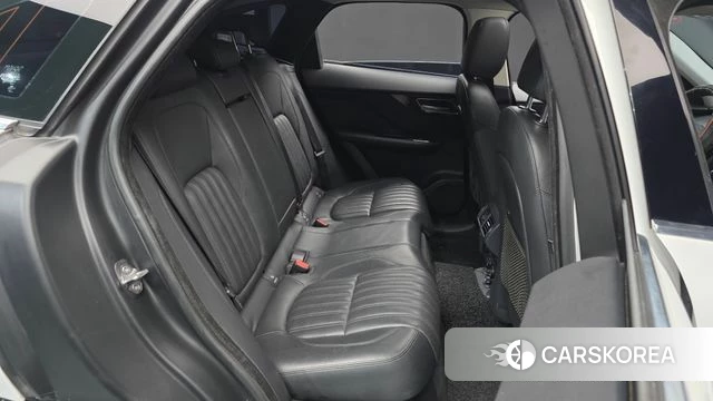 Jaguar F-PACE 2018 Белый из Кореи, фото 2
