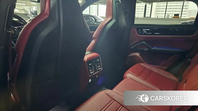 Porsche Cayenne (PO536) 2022 Черный из Кореи, фото 2