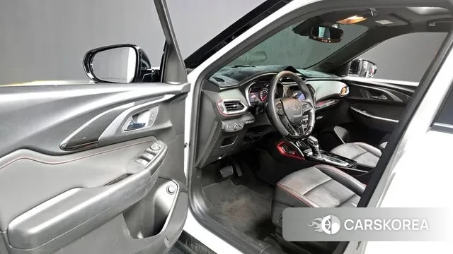 Chevrolet (GM Daewoo) Trailblazer 2021 Белый из Кореи, фото 2