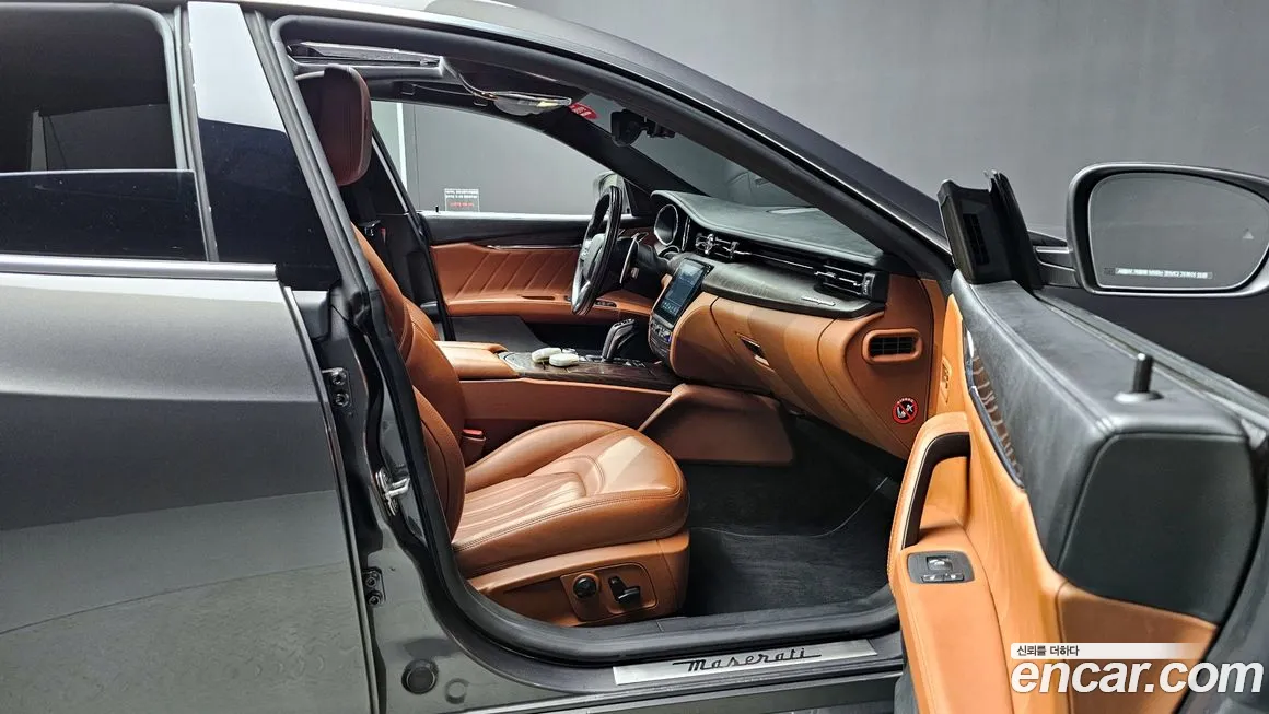 Maserati Quattroporte 2020 из Кореи, фото 2