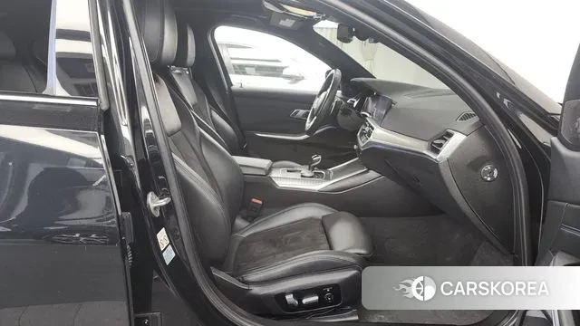 BMW 3 Series (G20) 2020 Черный из Кореи, фото 2