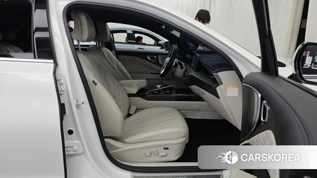 Kia K8 Hybrid 2024 Белый из Кореи, фото 2