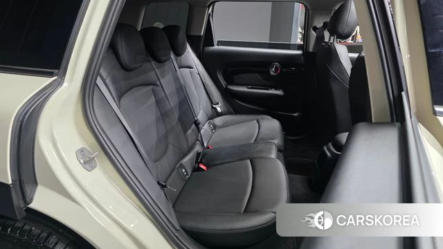 Mini Cooper Clubman 2021 Жемчужный цвет из Кореи, фото 2
