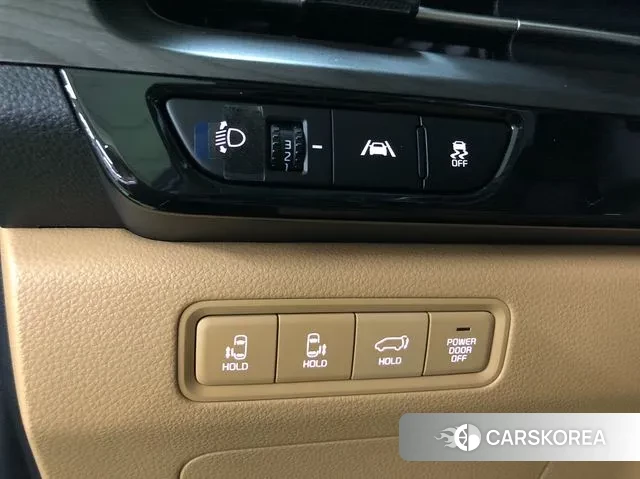 Kia Carnival 4th generation 2023 Черный из Кореи, фото 2