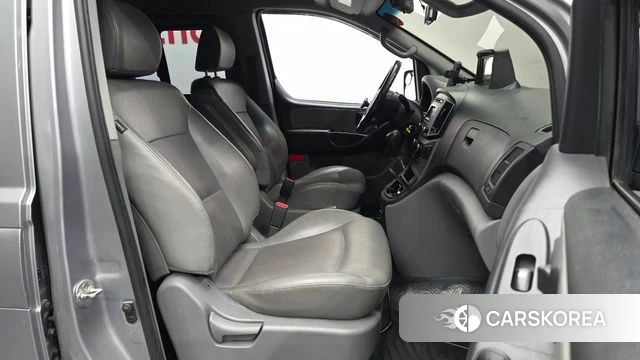 Hyundai The New Grand Starex 2018 Серебряный из Кореи, фото 2