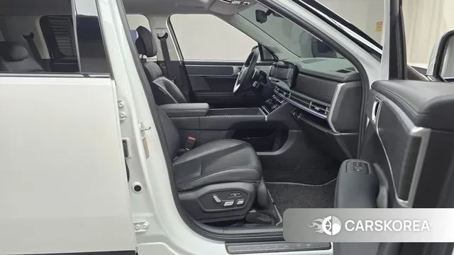 Hyundai Santa Fe (MX5) 2024 Белый из Кореи, фото 2