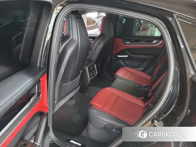 Porsche Cayenne (PO536) 2024 Черный из Кореи, фото 2