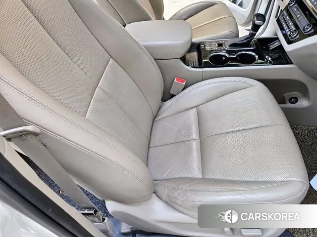 Kia The New Carnival 2020 Жемчужный цвет из Кореи, фото 2