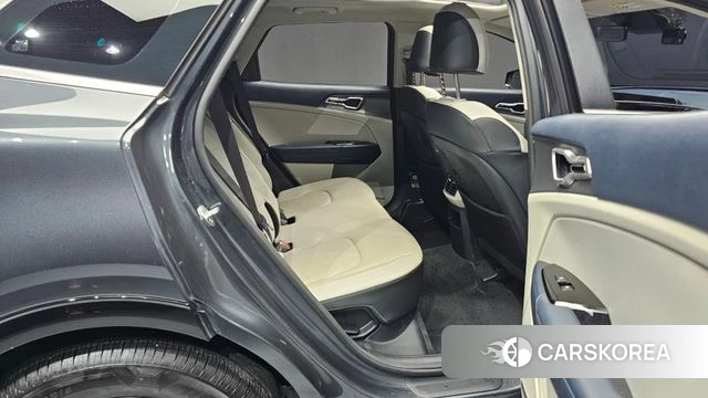 Kia Sportage 5th Generation 2022 Серый из Кореи, фото 2