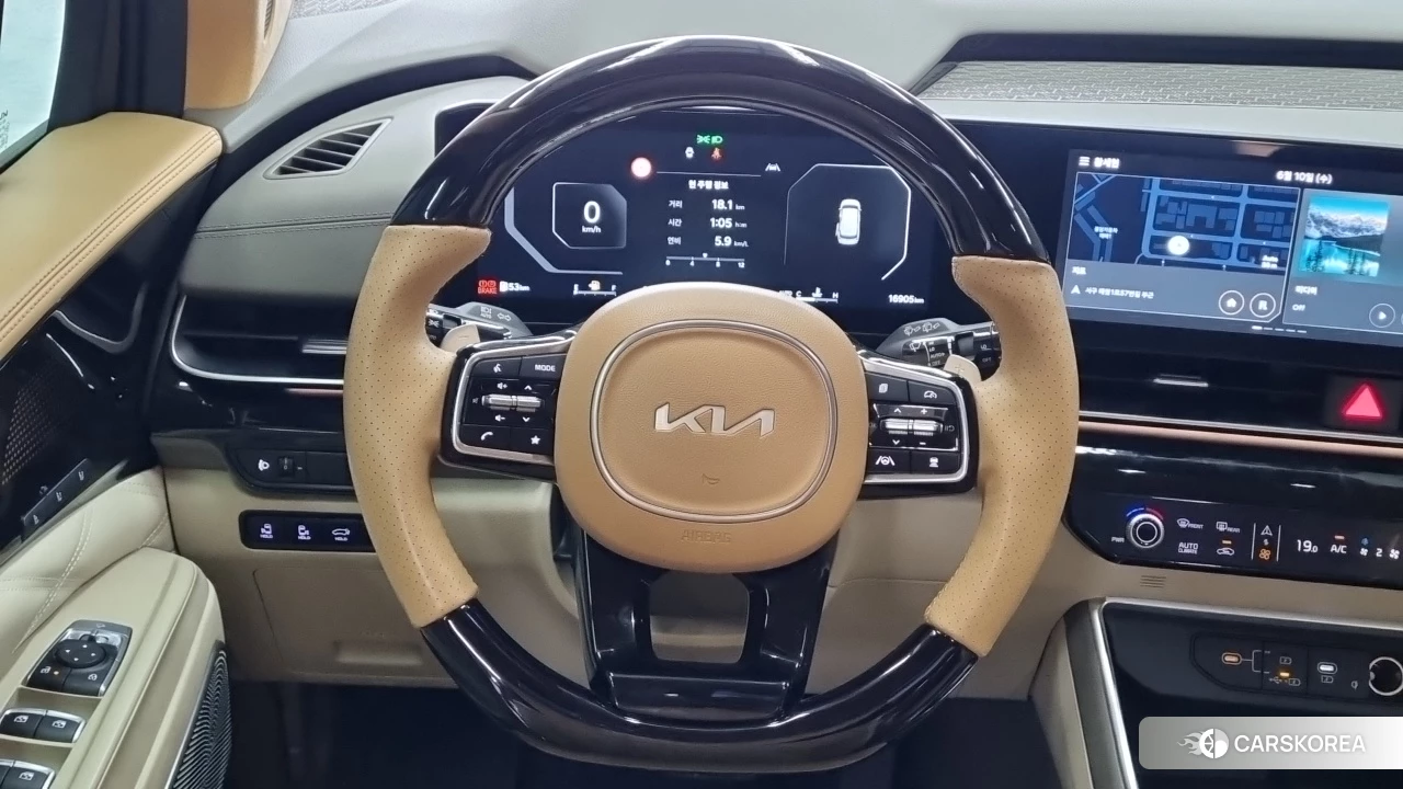 Kia The New Carnival 4th Generation 2024 Черный из Кореи, фото 2