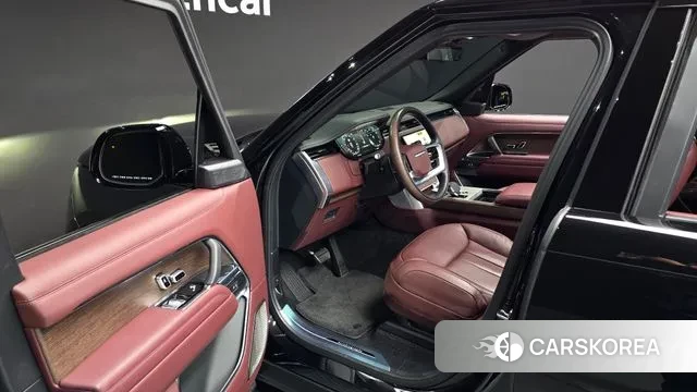 Land Rover Range Rover 5th Generation 2024 Черный из Кореи, фото 2