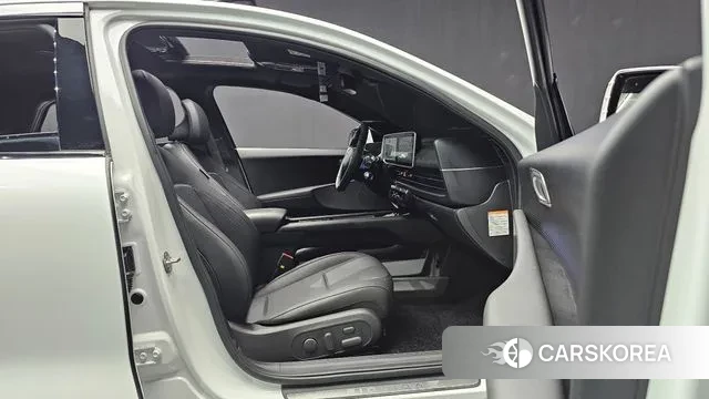 Hyundai Ionic 6 2024 Белый из Кореи, фото 2