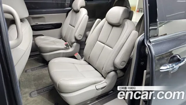 Kia The New Carnival 2019 Черный из Кореи, фото 2