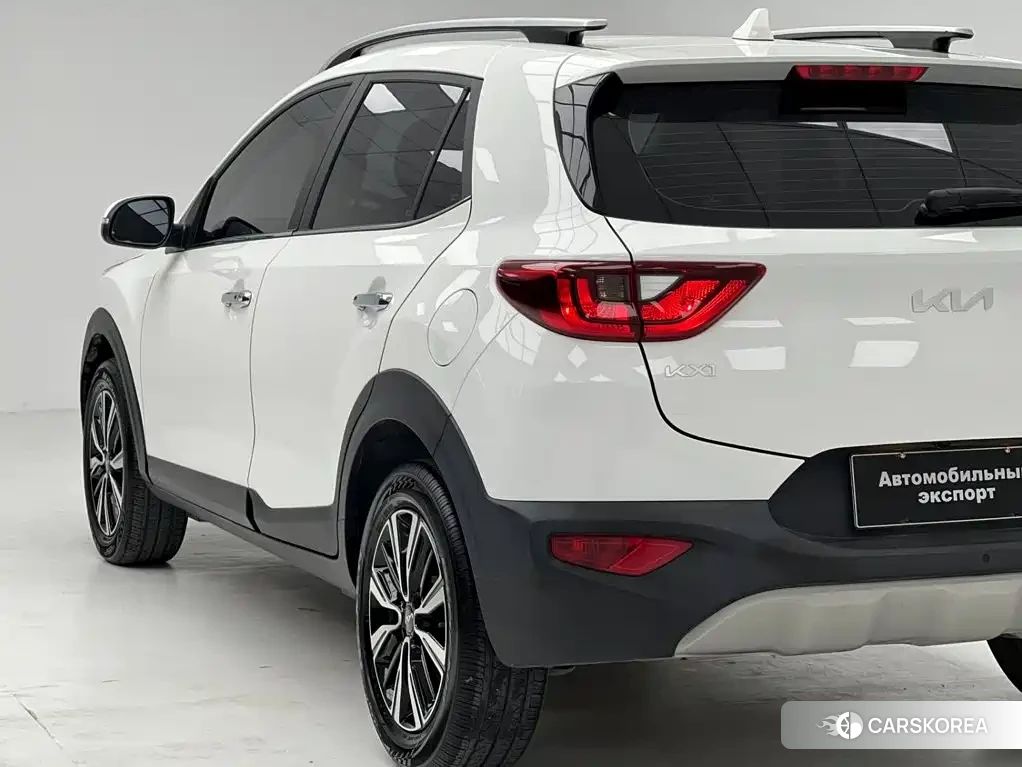 Kia KX1 2023 Белый из Китая, фото 2