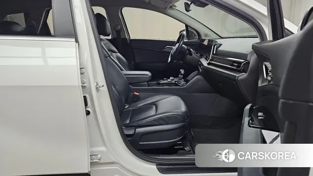 Kia Sportage 5th Generation 2021 Белый из Кореи, фото 2