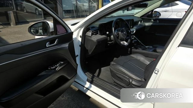 Kia K5 3rd generation 2021 Белый из Кореи, фото 2