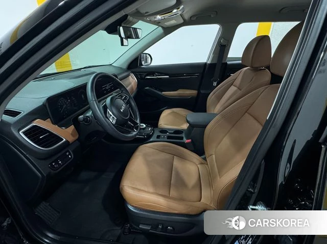 Kia The New Seltos 2023 Черный из Кореи, фото 2