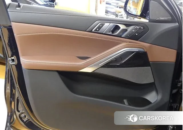 BMW X6 (G06) 2025 Синий из Кореи, фото 2