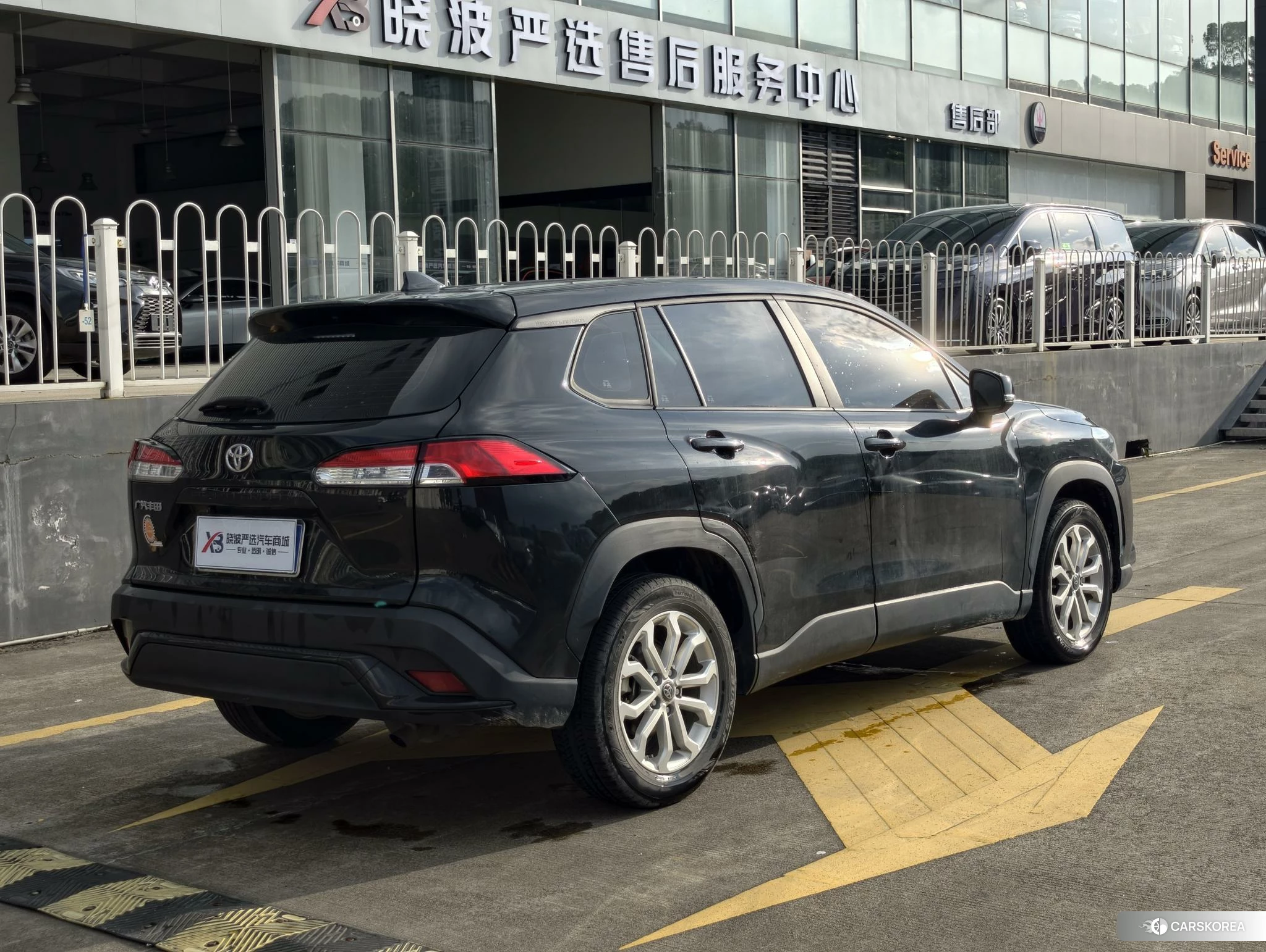 Toyota Fenglanda 2023 Черный из Китая, фото 2