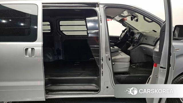 Hyundai The New Grand Starex 2020 Серебряный из Кореи, фото 2