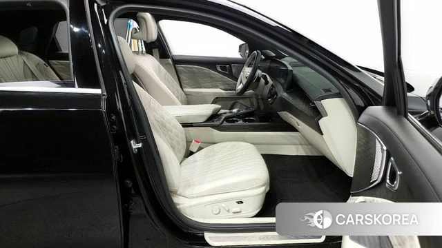 Kia K8 2023 Черный из Кореи, фото 2