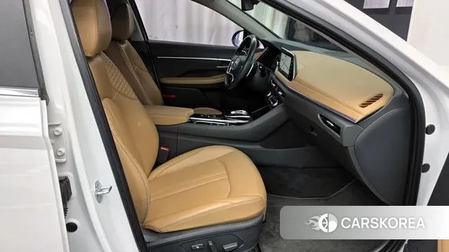 Hyundai Sonata (DN8) 2019 Белый из Кореи, фото 2