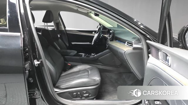 Kia K5 3rd generation 2022 Черный из Кореи, фото 2