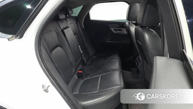 Jaguar XF (X260) 2018 Белый из Кореи, фото 2