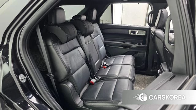 Ford Explorer 6th Generation 2020 Черный из Кореи, фото 2
