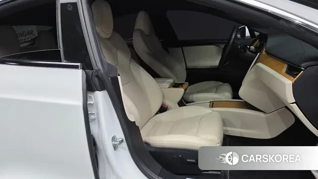 Tesla Model S 2020 Белый из Кореи, фото 2